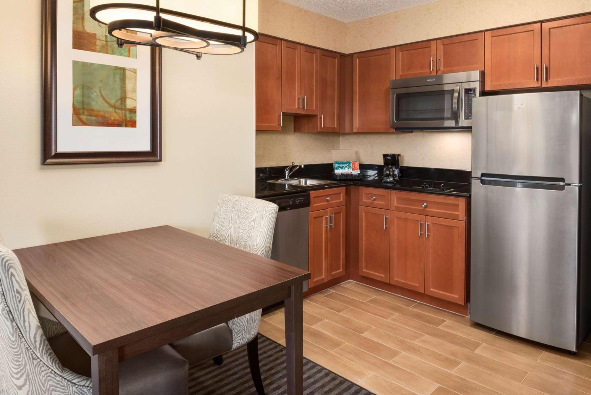 Homewood Suites By Hilton Columbus-Hilliard Extérieur photo
