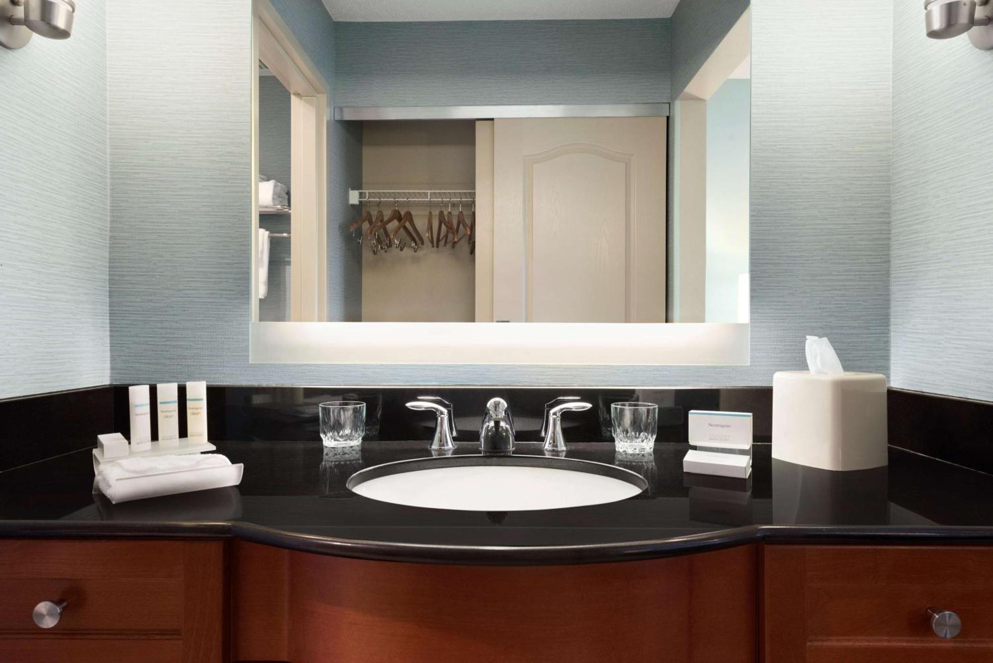 Homewood Suites By Hilton Columbus-Hilliard Extérieur photo